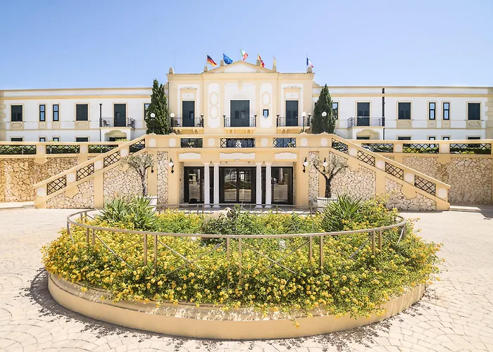 Delfino - Cdshotels מלון