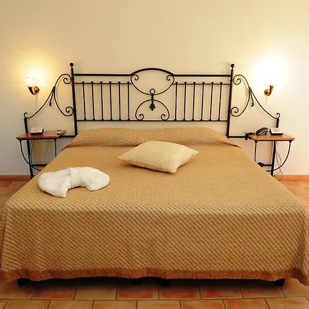 Delfino Hotel