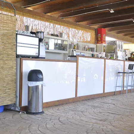 Отель Delfino Beach - Cdshotels 4*