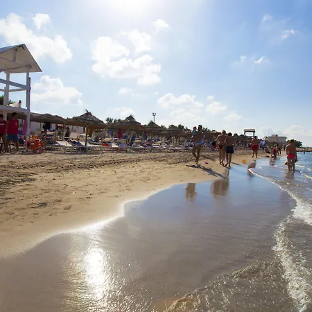 Delfino Beach - Cdshotels