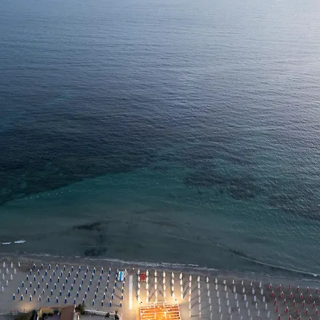 Hotel Delfino - Cdshotels