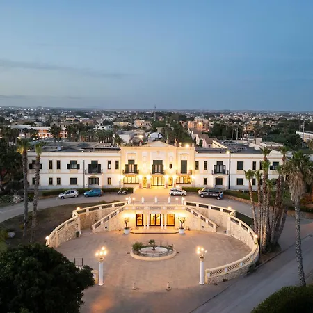 Delfino - Cdshotels Hotell 4*