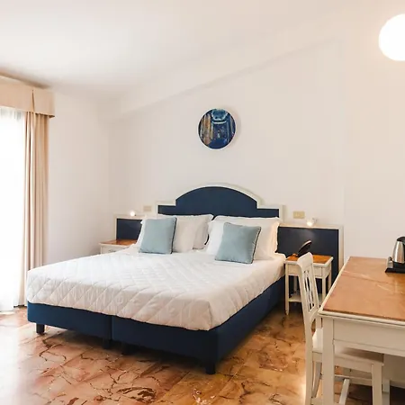 Delfino - Cdshotels