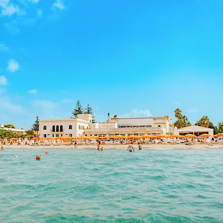 Delfino - Cdshotels Hotell 4*