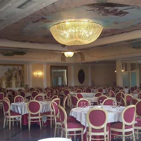 Hotel Delfino - Cdshotels 4*