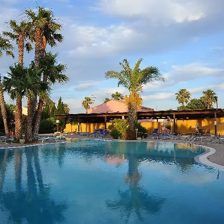 Delfino Hotel