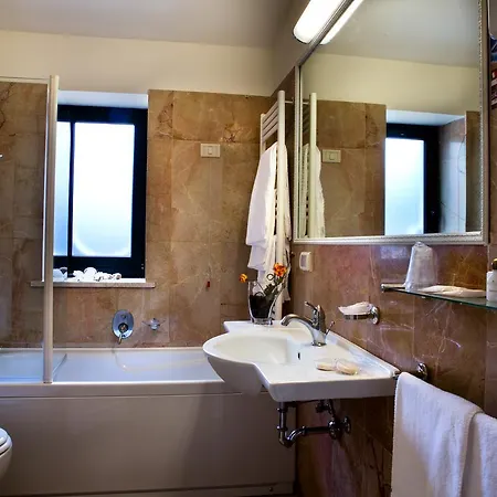 Hotel Delfino 4*