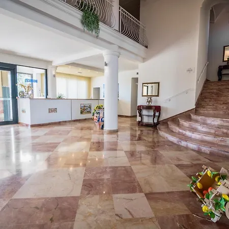 Delfino Hotel