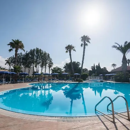 Delfino Hotel